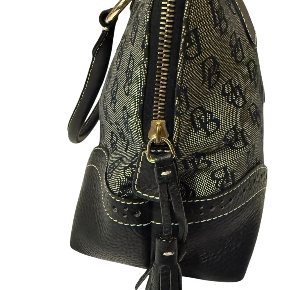 Dooney & Bourke Black and Gray Women's Bag in excellent condition